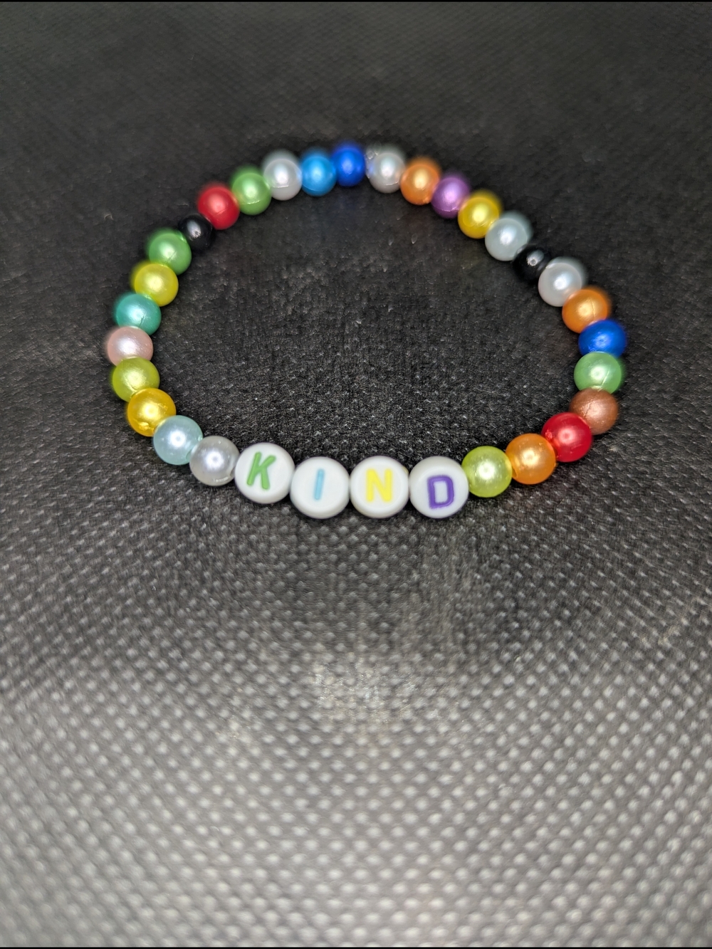 Kids Multicolor 'KIND' Beaded Bracelet